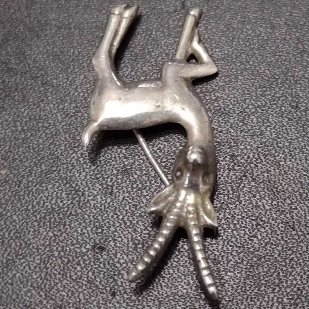 Sterling silver antelope gazelle vintage brooch